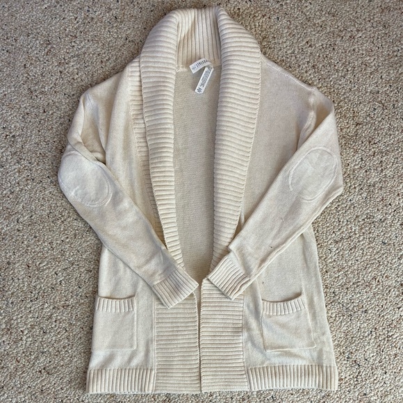 Cardigan Sweater - Picture 5 of 6